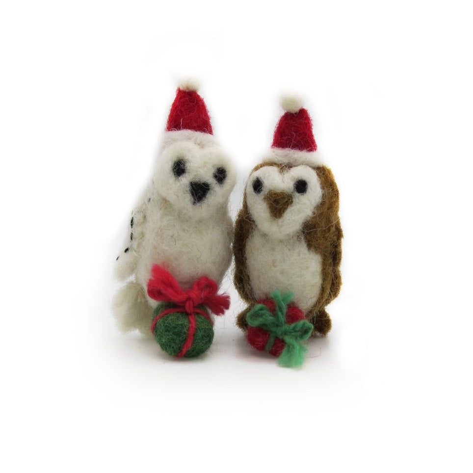 Barn Owl with Gift Ornament