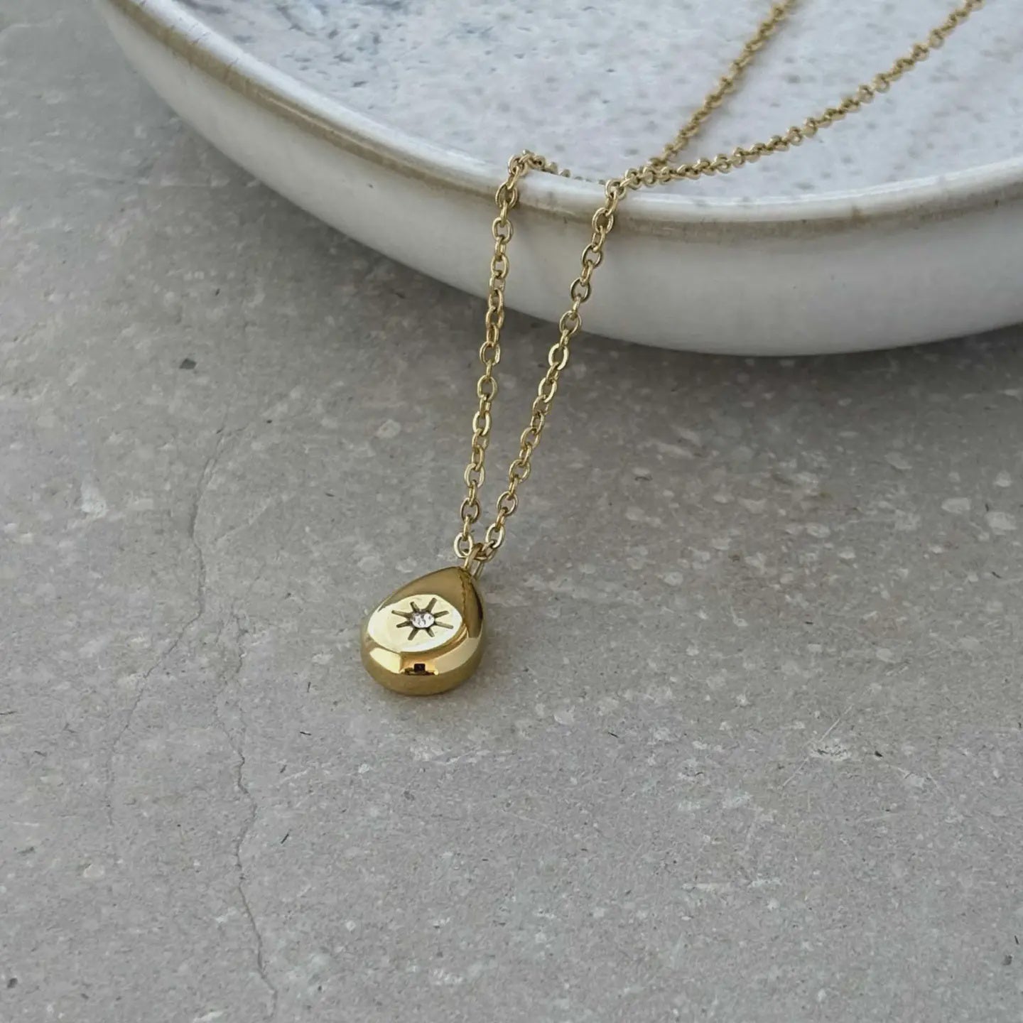 Teardrop Starburst Necklace