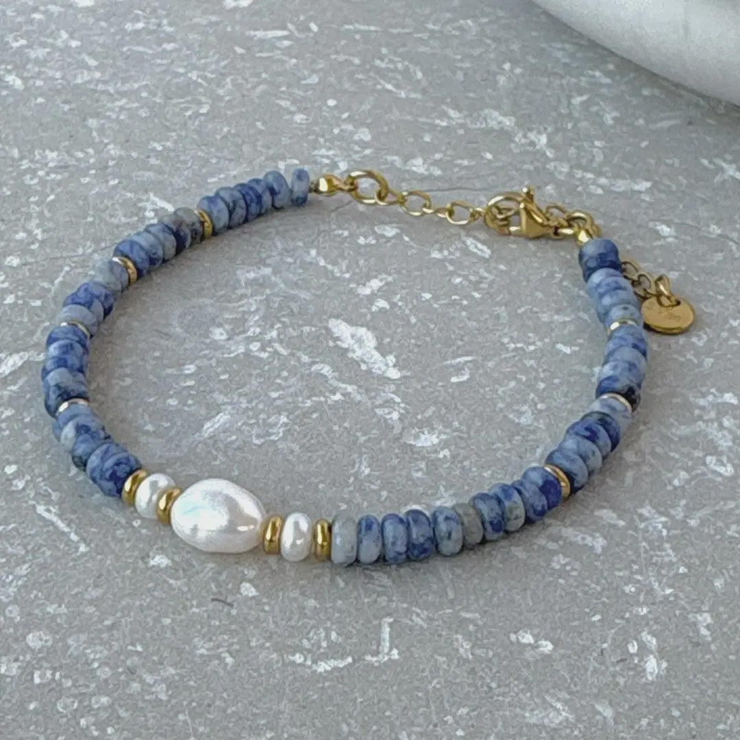 Undine Tripple Pearl Beaded Bracelet