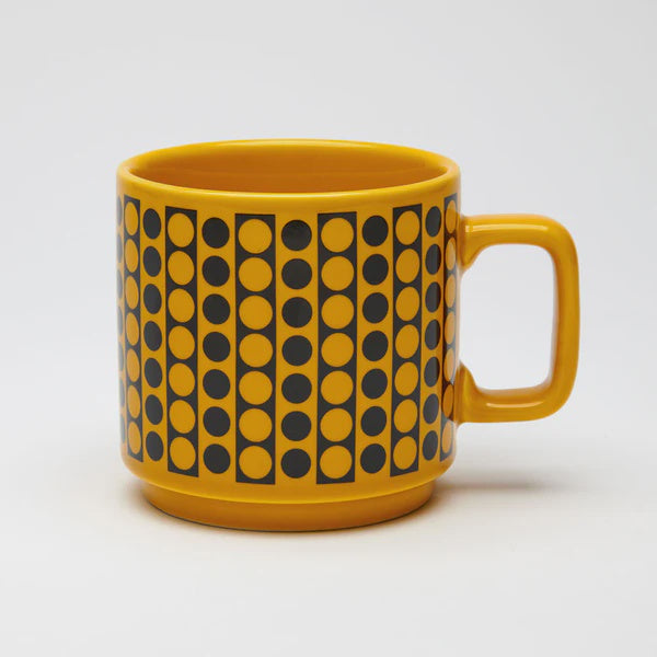 Circles Yellow Mug